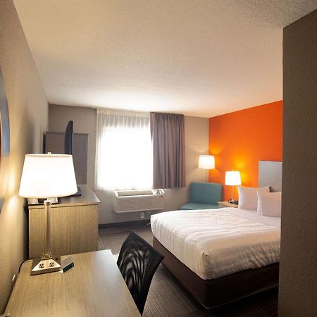 Quality Inn & Suites Hammond Near I-8090 المظهر الخارجي الصورة