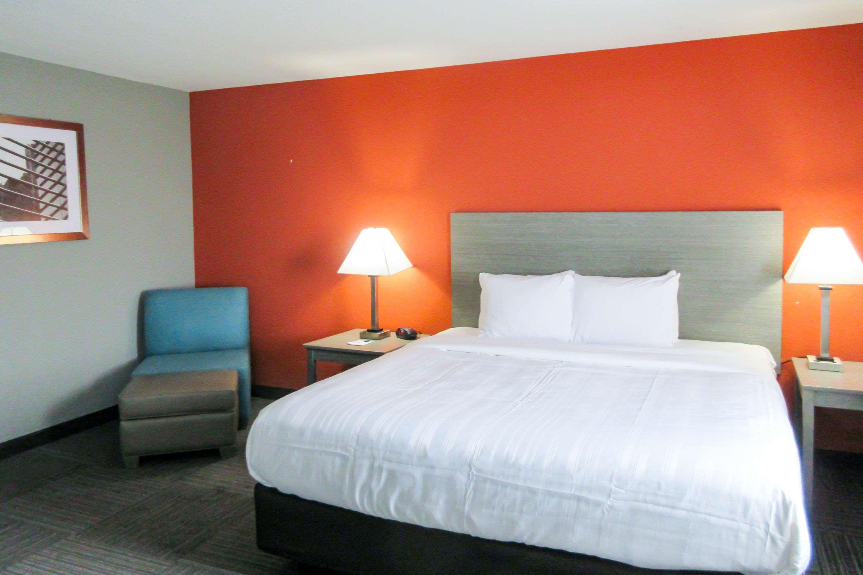 Quality Inn & Suites Hammond Near I-8090 المظهر الخارجي الصورة