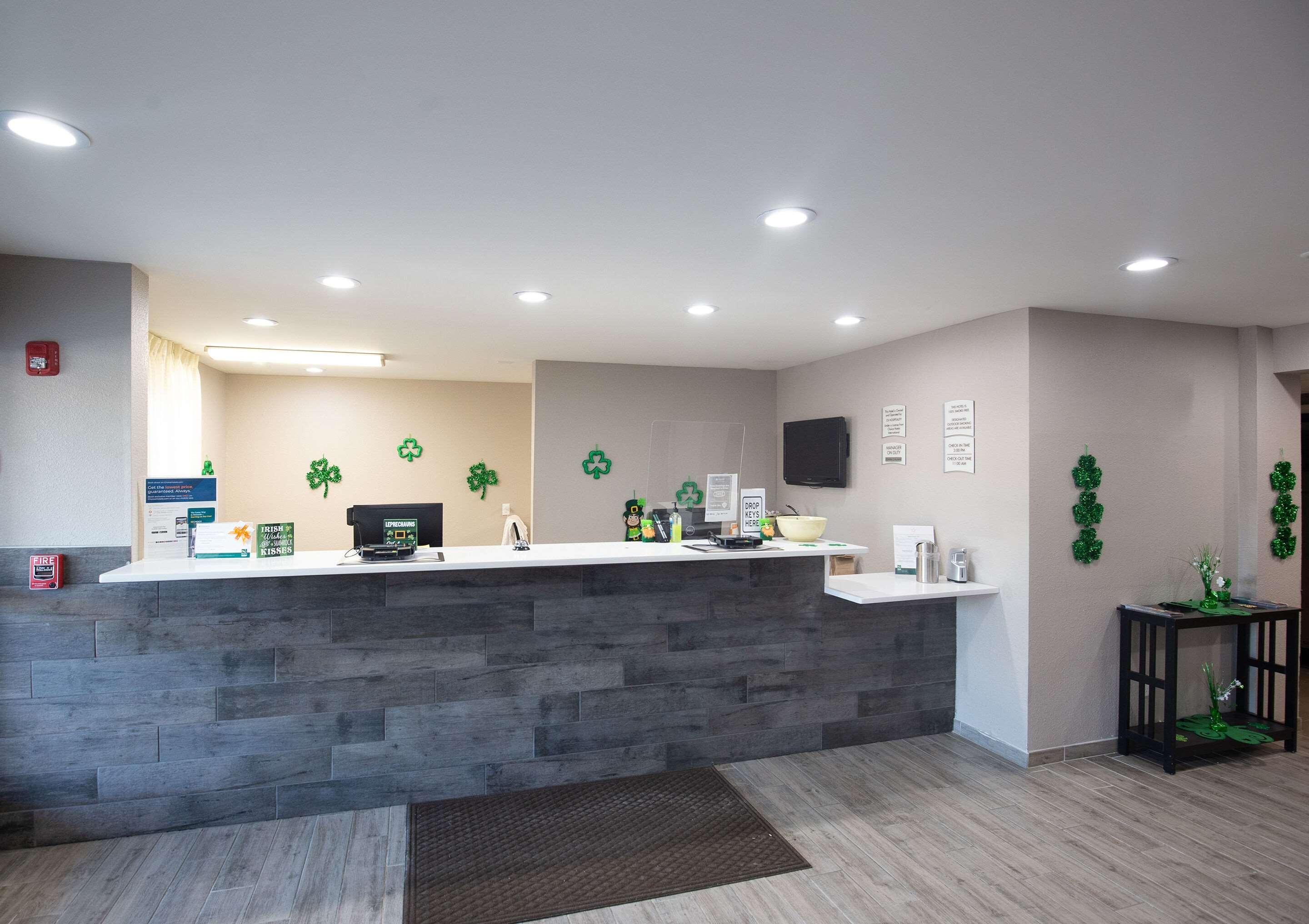 Quality Inn & Suites Hammond Near I-8090 المظهر الخارجي الصورة