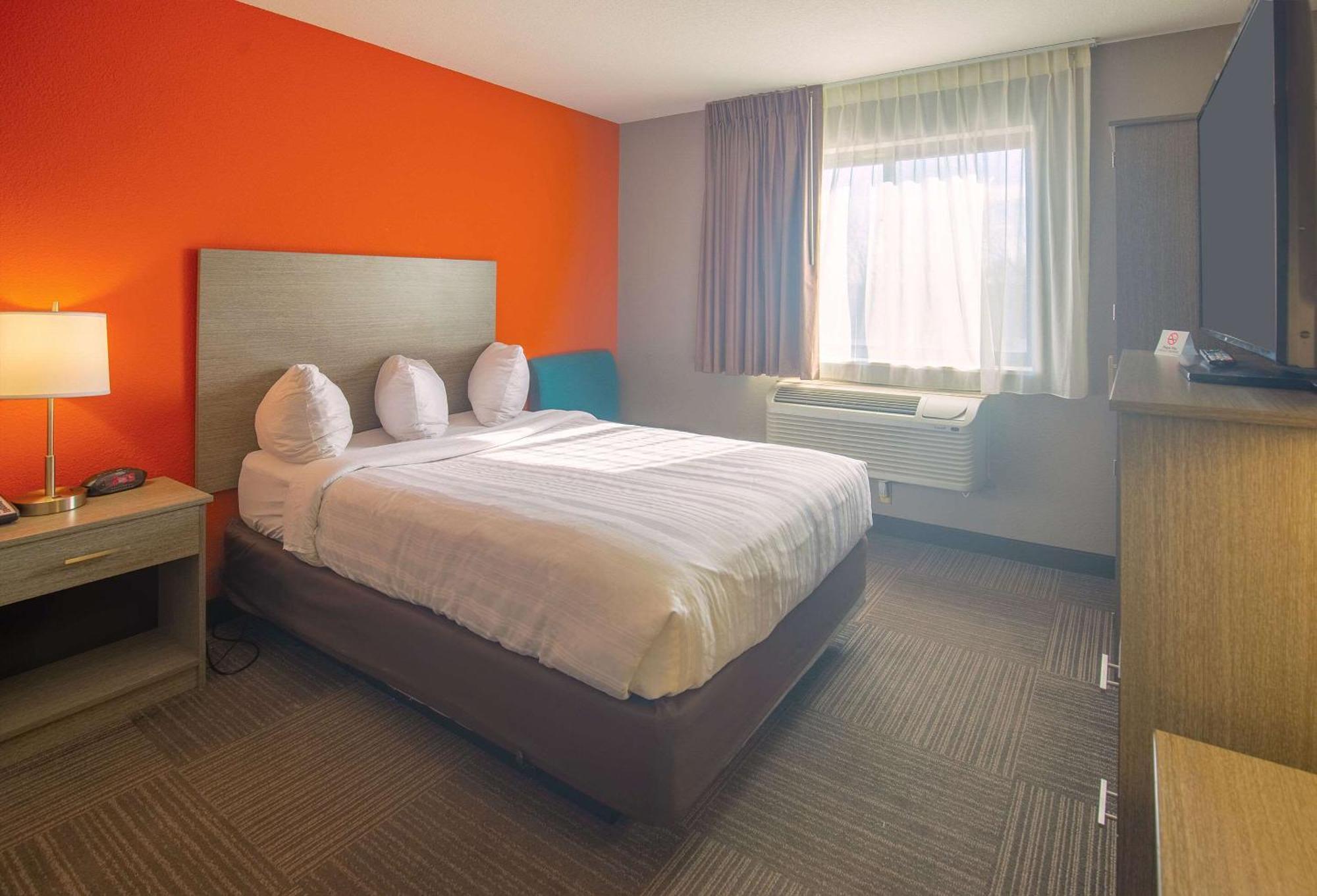 Quality Inn & Suites Hammond Near I-8090 المظهر الخارجي الصورة